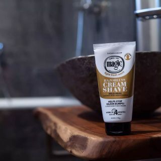 DOPRAVA ZDARMA NAD 20€!! Holiaci krém MAGIC s jemne chladivým efektom a jemnou mentolovou vôňou 🙂 pre dámy 👩‍🦰 i pánov 👨‍🦱...